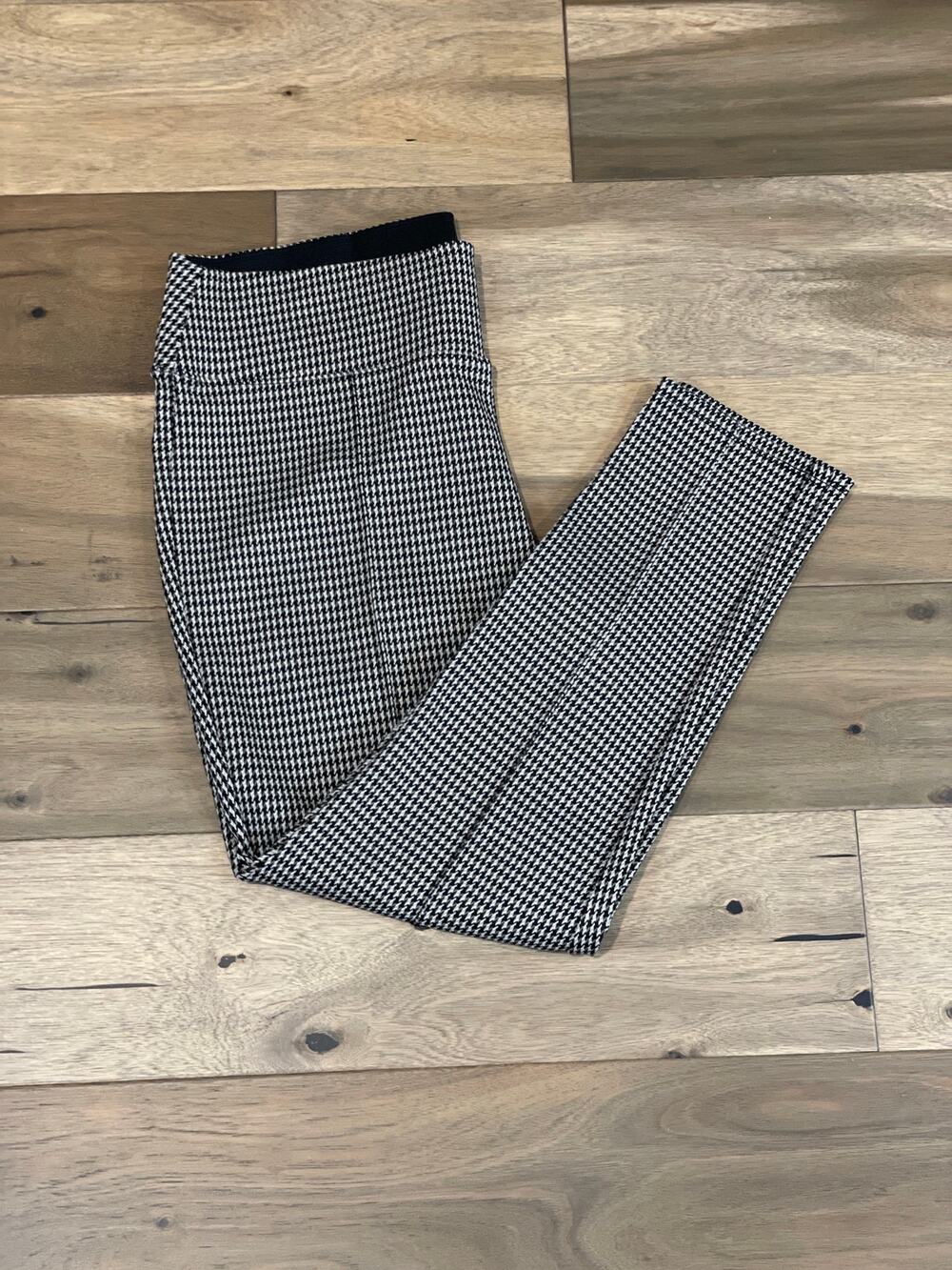 Nine West High Rise Leggings Size XL Black Tan Houndstooth
